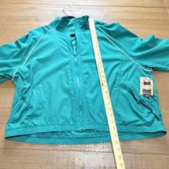 Avia Women’s Activewear Set Jacket + Running Shorts Green Size 3X NWT - Picture 7 of 12